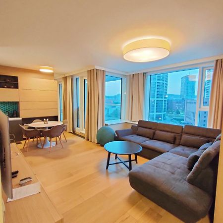 Sag Panorama City Free Parking 브라티슬라바 외부 사진