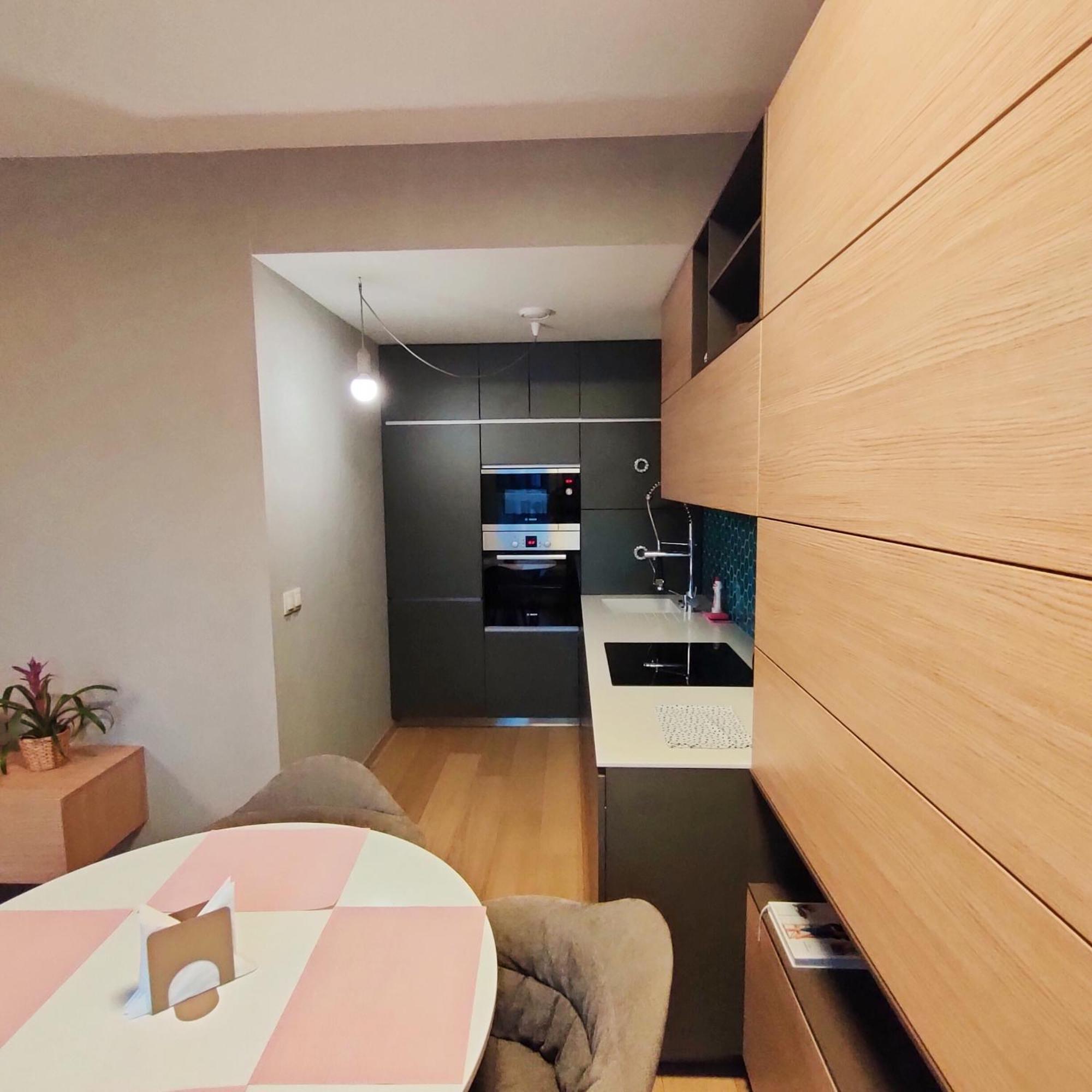 Sag Panorama City Free Parking 브라티슬라바 외부 사진