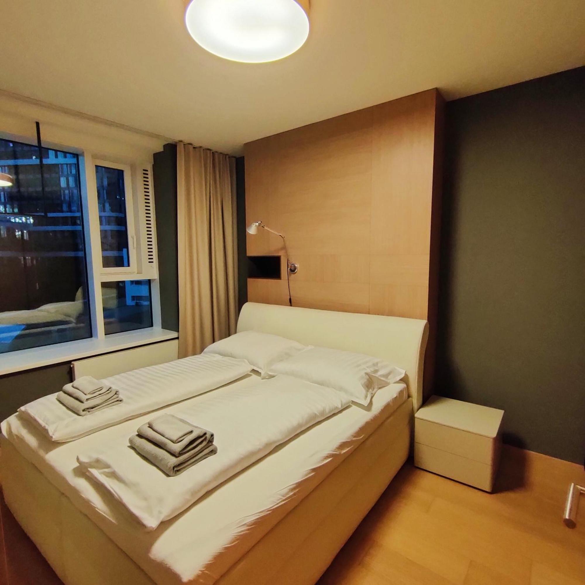 Sag Panorama City Free Parking 브라티슬라바 외부 사진